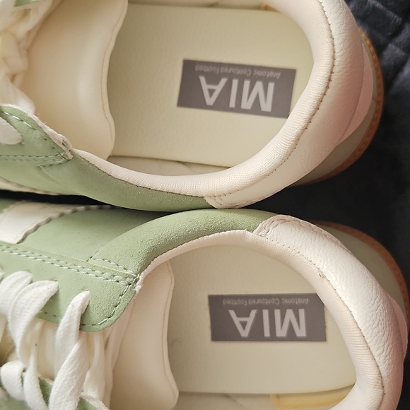 MIA | Sage Green Sneakers| Ballerinacore, Festival, Normcore | Sz 8 - Picture 3 of 10